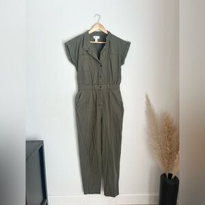 Japna Green Button Down Jumpsuit - Medium